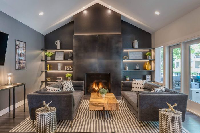 Modern clubhouse at Forest Hills in Eugene, Oregon