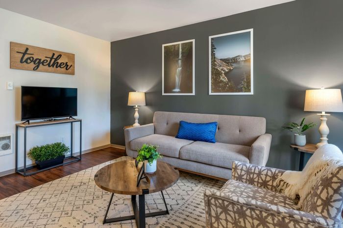 Spacious Living Room at Forest Hills in Eugene, Oregon