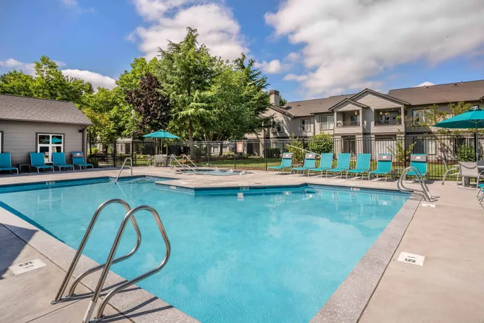 Swimming pool and spa at Forest Hills in Eugene, Oregon