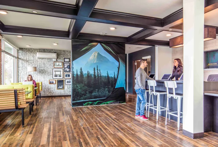 Leasing Office at Republic on Main in Moscow, Idaho