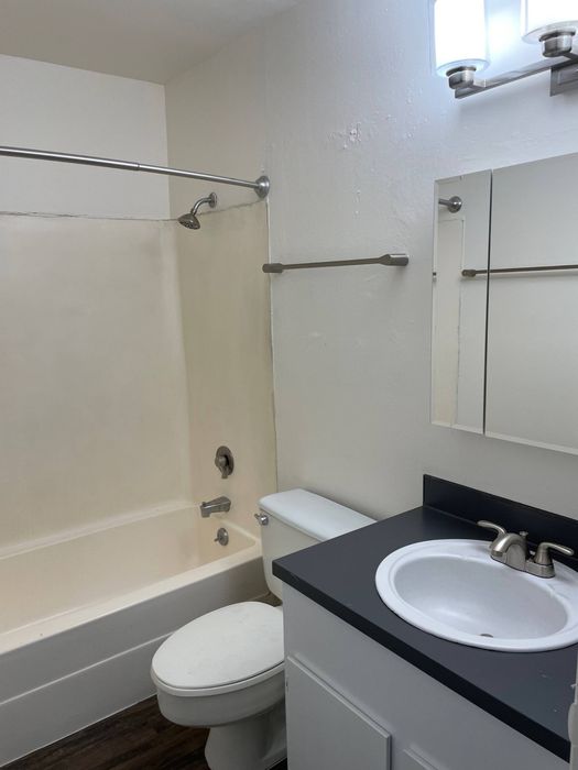 Private Bathrooms Available at Palouse Landing apartment community in Pullman, WA