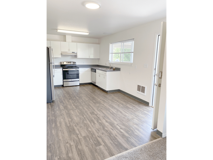 Modern Kitchen at Willow Place in Pullman, Washington