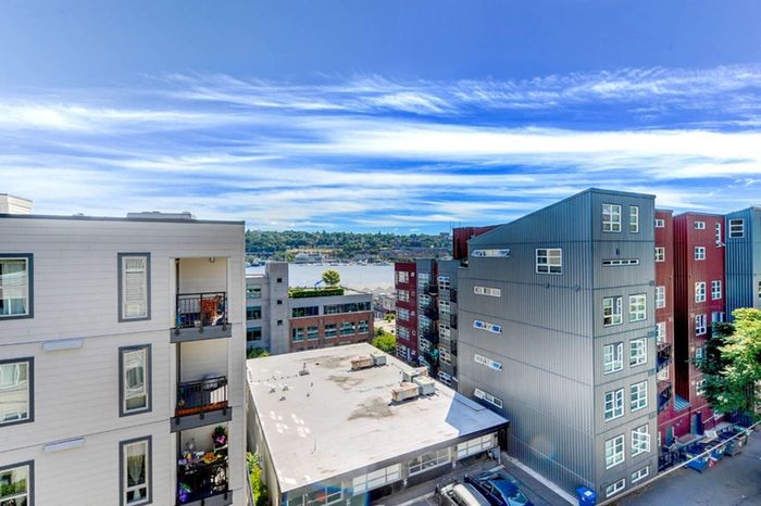 Views of South Lake Union at Union View in Seattle, Washington