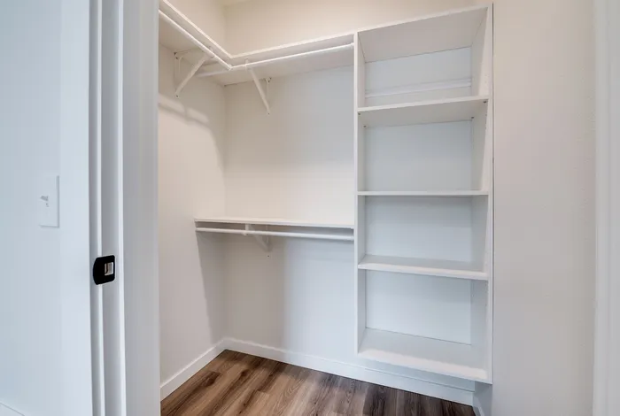1x1 Executive Closet at The Preserve on Goodpasture in Eugene, Oregon