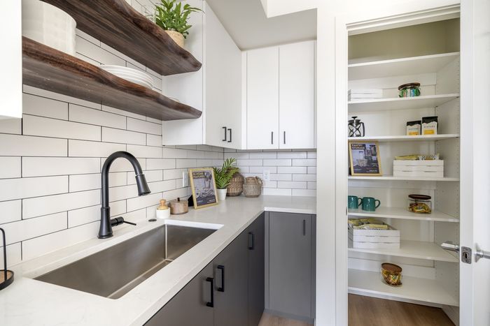Quartz countertops at The Current in Bend, Oregon