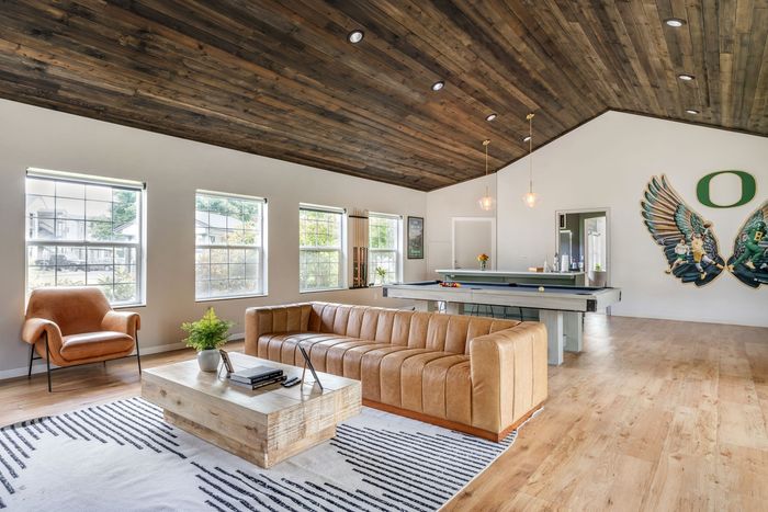 Clubhouse at Stadium Park Apartment Community in Eugene, Oregon