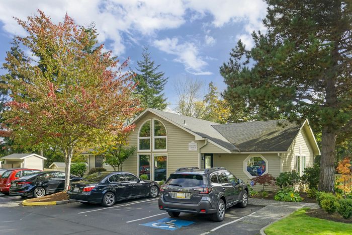 Leasing office at Alderwood Heights in Lynnwood, Washington