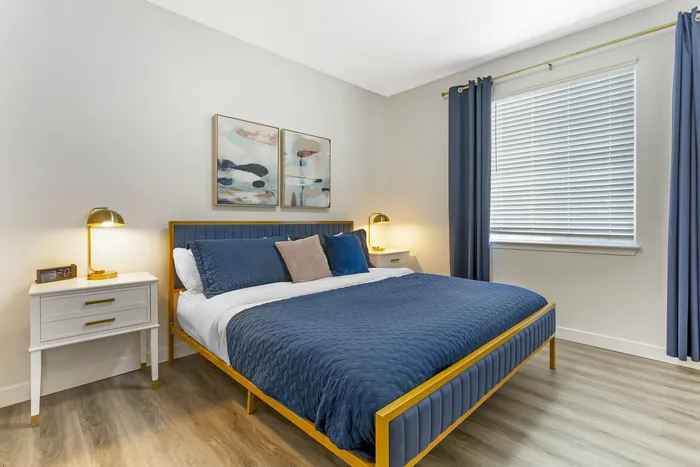 Large Bedroom at Pinnacle Mountain View apartments in Clearfield, UT
