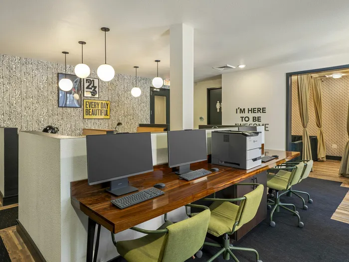 Republic on Main business center with multiple computers, printers, and seating areas in Moscow, ID