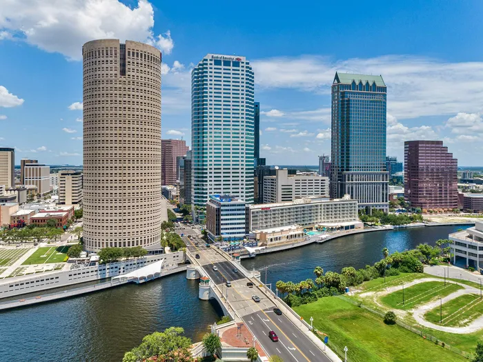 Aerial view of Tampa cityscape near Niche luxury apartments in Tampa, FL