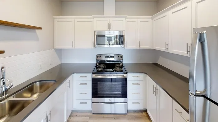 Spacious kitchen in apartments at Coug Housing in Pullman, Washington