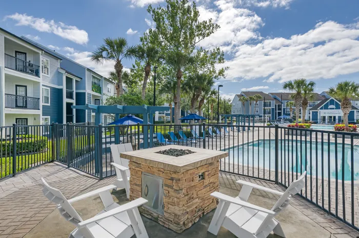 The Phoenix Orlando apartment community exterior gas fire pit