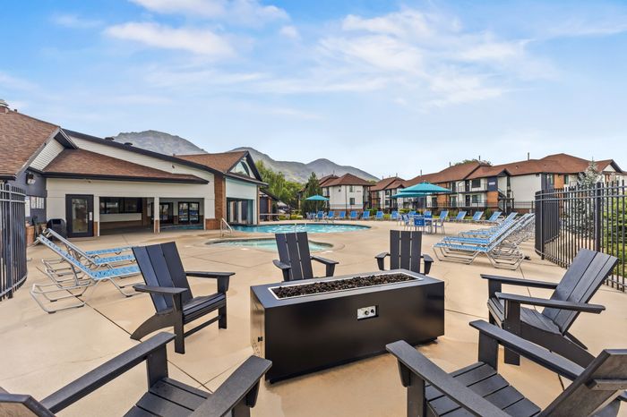 Outdoor fire pit with majestic mountain views at The Branbury student apartments in Provo, UT near Brigham Young University