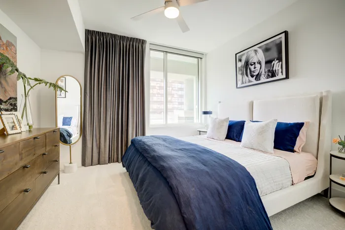 Spacious bedrooms that accommodate king size beds