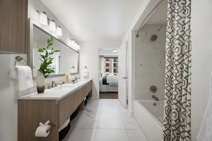 Modern Bathroom