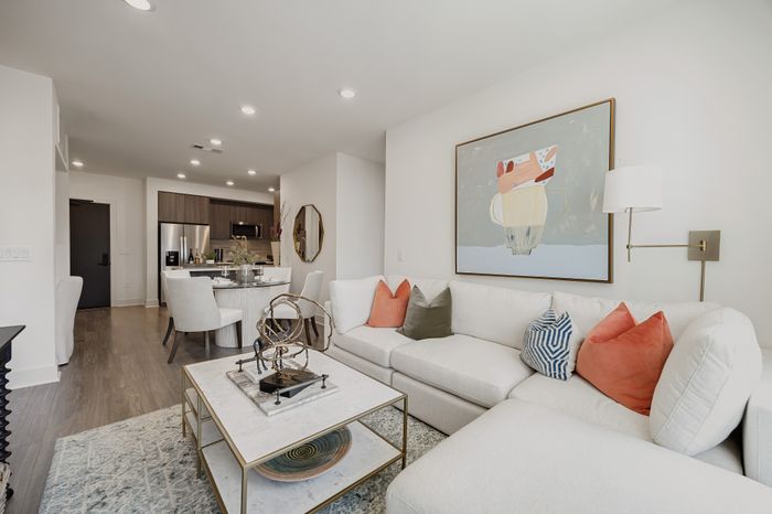 Hanover North Capitol - Modern Living Room