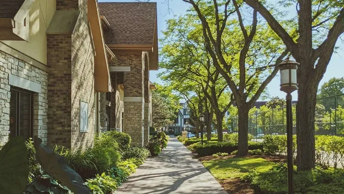 Unwind after a busy day in our comfortable, inviting clubhouse featuring cozy seating areas and a warm, welcoming atmosphere. | International Village Schaumburg |