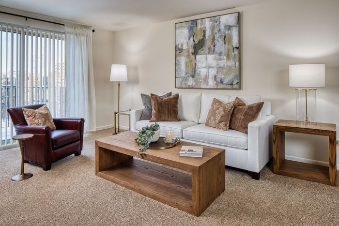 White Oak Living Room | Glen Oaks Commons | DesPlaines IL