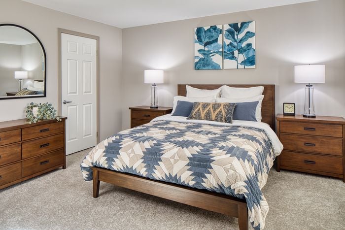 English Oak Superior Renovation Glen Oaks Commons Apartments