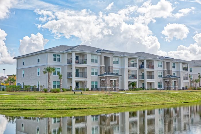 The Reserve at Vero Beach, exterior, apartment exterior, pond