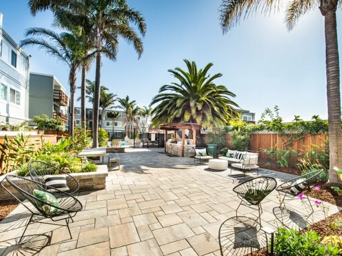 Courtyard 3