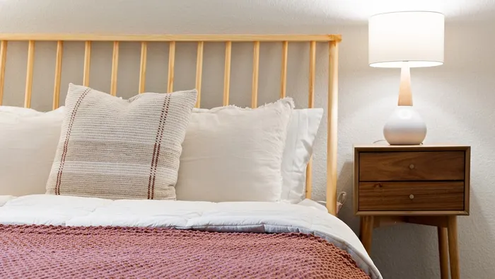 ReNew One59 Bed and Side Table