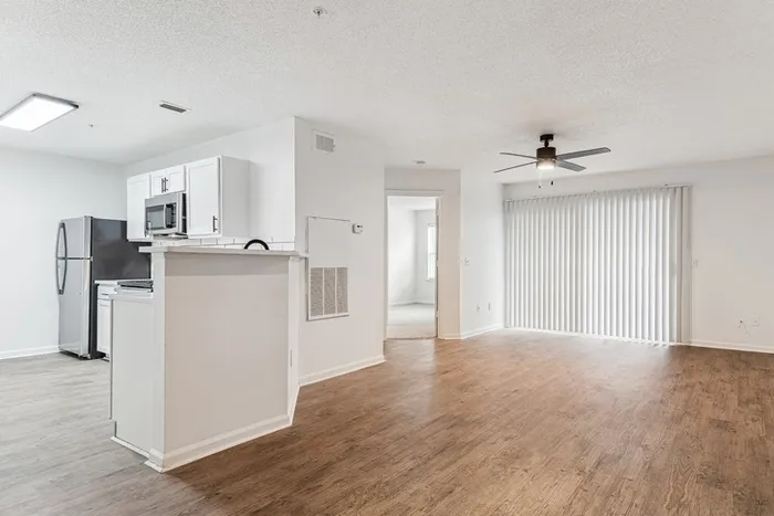 ReNew Marina Shores Open White Kitchen