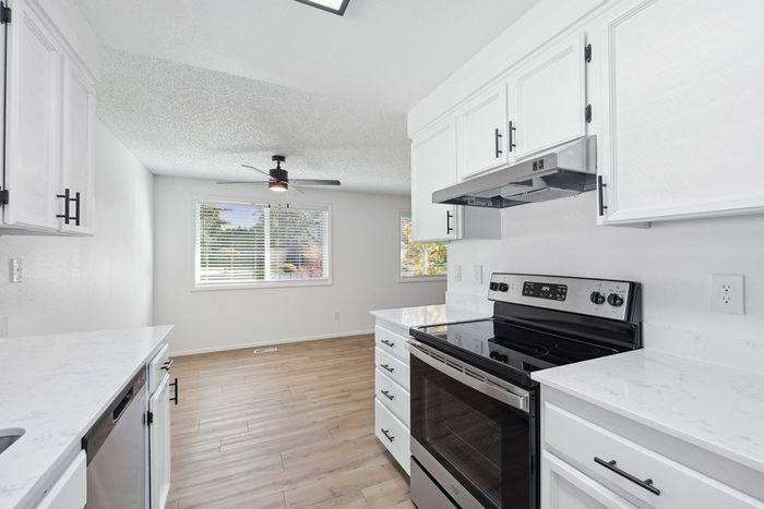 ReNew Rock Creek kitchen