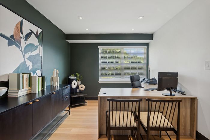 ReNew Parkville Office with Windows and Desk