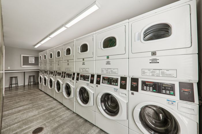 Laundry Center