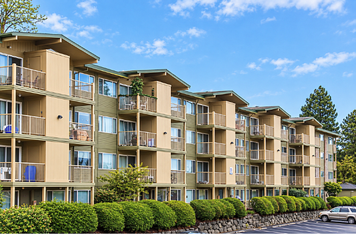 ReNew Riverton Park - Apartment Exterior