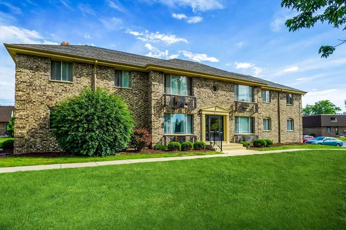 Exterior view of Stone Point Apartments in Menomonee Falls, Wisconsin.