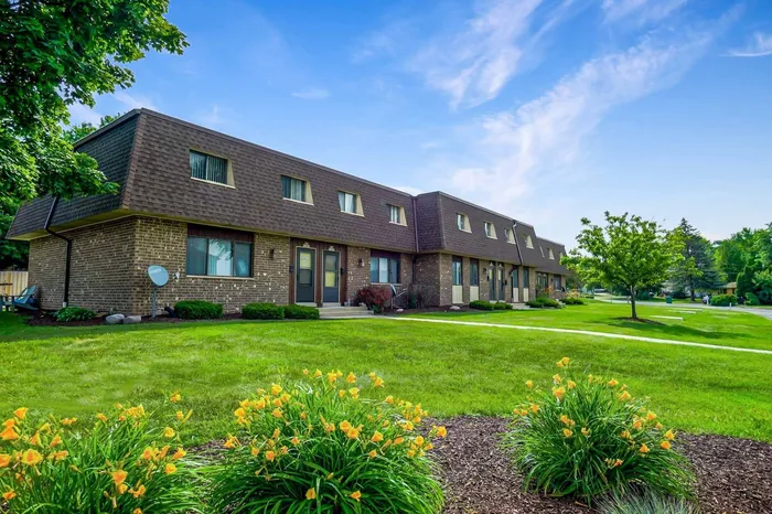 Exterior view of Stone Point Apartments in Menomonee Falls, Wisconsin.