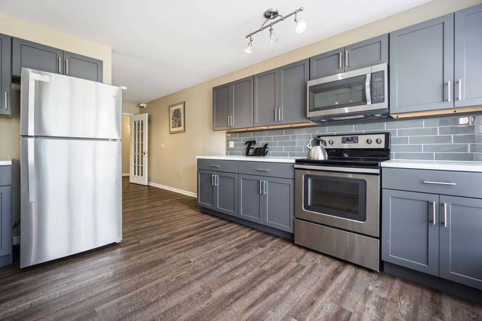 Clubroom at Barrington Place Apartments in Madison, Wisconsin designed for resident gatherings and everyday comfort.