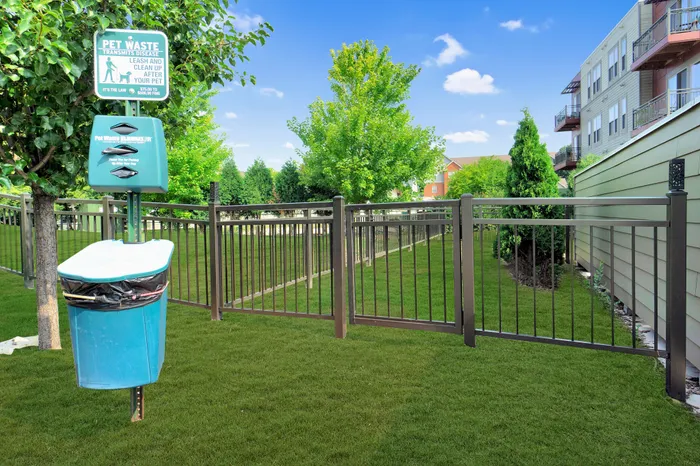 Apartments and town homes in Grafton, Wisconsin.  1505 offers 1 bedroom,  2 bedroom, and 3 bedroom luxury apartments and 2 bedroom town homes.