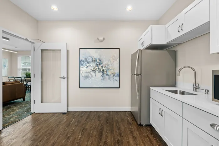 High Bluff at Creekwood Crossing | Luxury Apartment Living in Menomonee Falls, WI