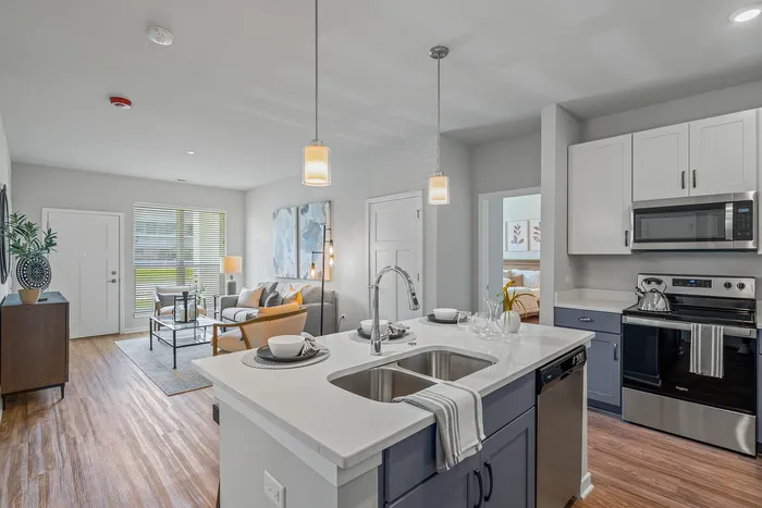 Seasons at Hoffman Estates Apartments in Hoffman Estates, Illinois. Luxury, condo style, studio, 1 bedroom, 2 bedroom, and 3 bedroom apartments, with private entry and garage options and in-unit laundry