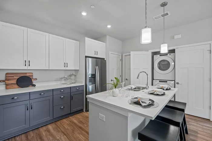 Seasons at Hoffman Estates Apartments in Hoffman Estates, Illinois. Luxury, condo style, studio, 1 bedroom, 2 bedroom, and 3 bedroom apartments, with private entry and garage options and in-unit laundry