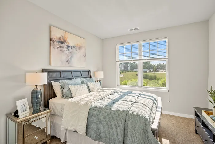 Apartments in Oak Creek, Wisconsin. Seasons at Orchard Hills offers condo style studio, 1 bedroom, 2 bedroom, and 3 bedroom apartments, with private garages and entries.