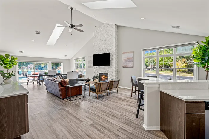 Apartments in Fitchburg, Wisconsin. The Landmark at Hatchery Hill offers spacious studio, 1 bedroom, 1 bedroom + den, and 2 bedroom apartments with fireplaces.