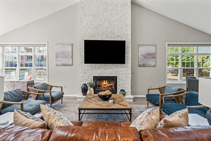Apartments in Fitchburg, Wisconsin. The Landmark at Hatchery Hill offers spacious studio, 1 bedroom, 1 bedroom + den, and 2 bedroom apartments with fireplaces.