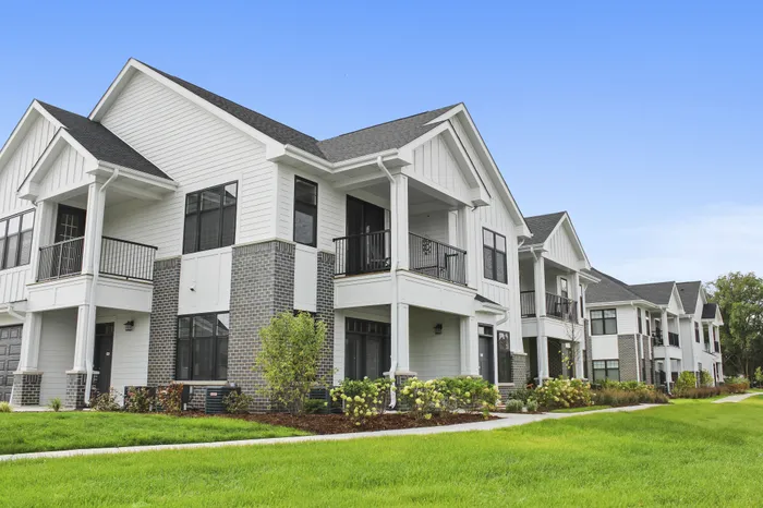 Exterior view of resident apartment buildings at Seasons at Elgin Apartments in Elgin, Illinois.