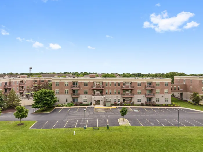 Senior Apartments in Sun Prairie, Wisconsin. Liberty Square offers spacious 1 bedroom and 2 bedroom apartments, some with fireplaces.