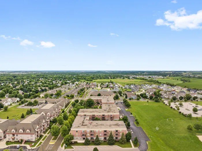 Senior Apartments in Sun Prairie, Wisconsin. Liberty Square offers spacious 1 bedroom and 2 bedroom apartments, some with fireplaces.