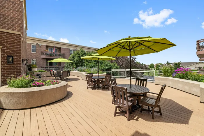 Senior Apartments in Sun Prairie, Wisconsin. Liberty Square offers spacious 1 bedroom and 2 bedroom apartments, some with fireplaces.