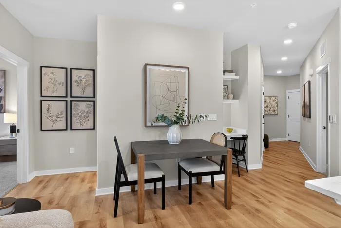 Dining area with open layout and seating space at Echelon at Charlotte
