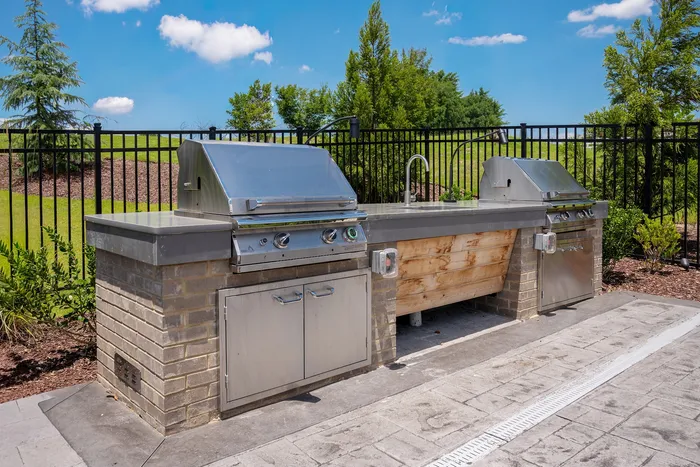 Outdoor grilling station at Echelon at Charlotte