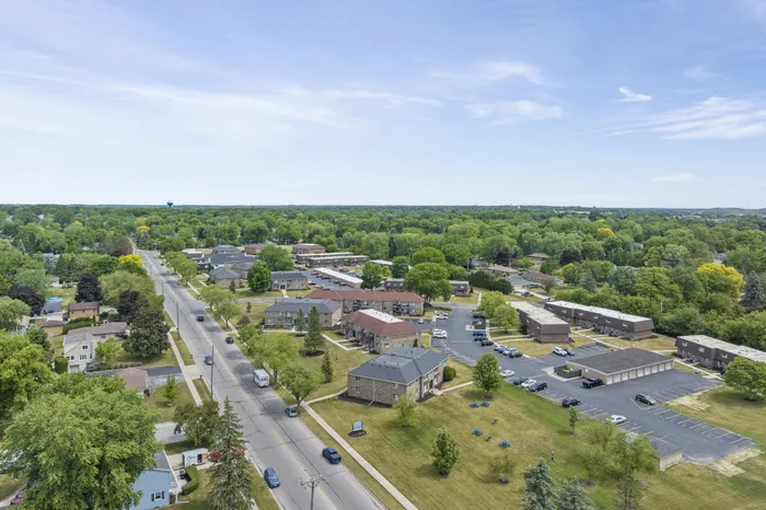 Aerial view of Stone Point Apartments in Menomonee Falls, WI