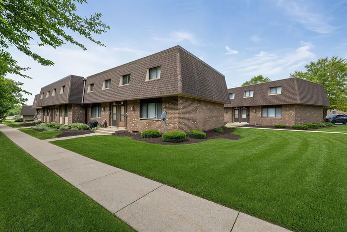 Contemporary apartment exterior at Stone Point Apartments in Menomonee Falls, WI