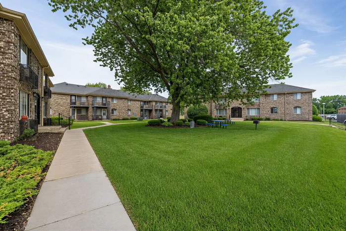 Community entrance at Stone Point Apartments in Menomonee Falls, WI